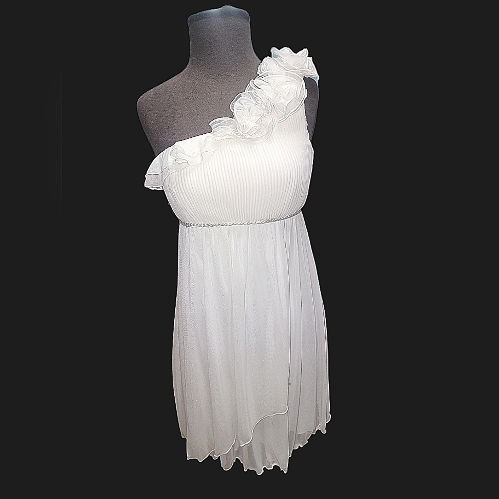 BRIDAL COCKTAIL DRESS WHITE ROBERTA DESIGNER SIZE MEDIUM